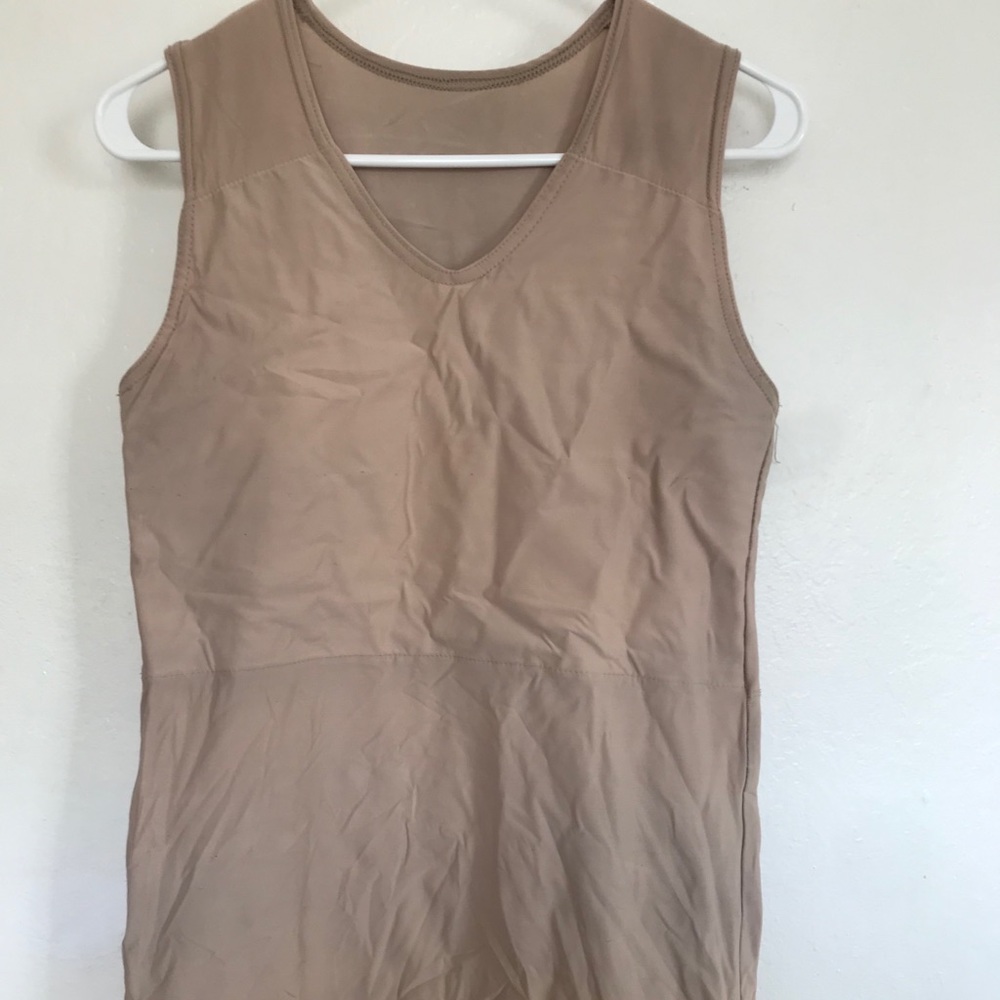 gc2b Nude #4 Chest Binder Tank
